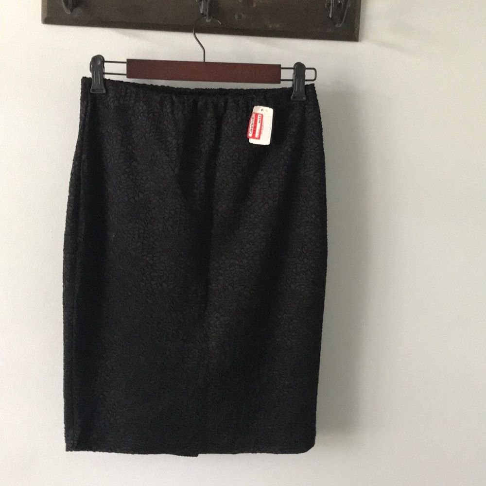 Black Crochet Detailed Pencil Skirt